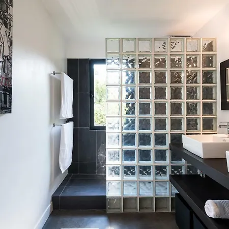 בית נופש The Gallery By Cocoonr Bondues